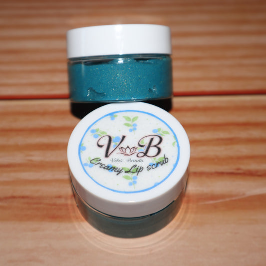 Cremiges essbares Lippenpeeling
