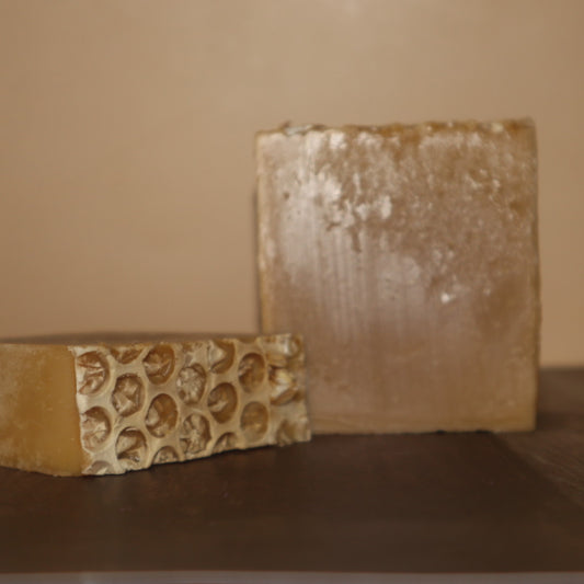 Creamy Oats & Honey Soap